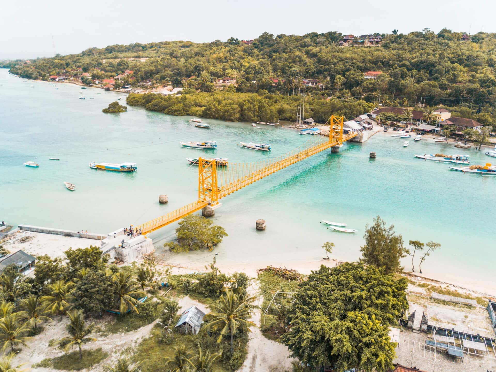 NUSA LEMBONGAN GUIDE Incredible Nusa Lembongan Nusa NUSA LEMBONGAN GUIDE Incredible Nusa Lembongan Nusa