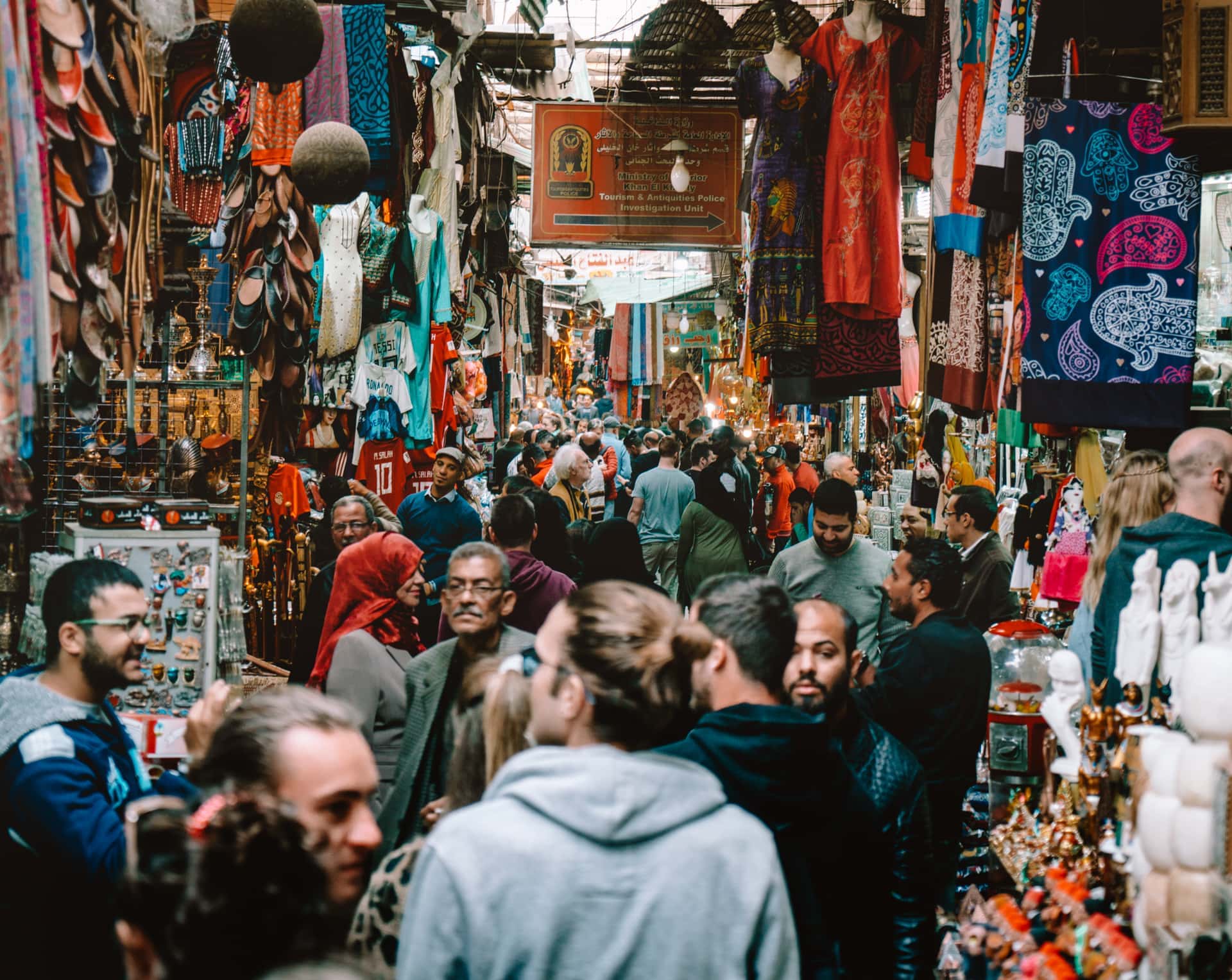 things to do Cairo Khan El-Khalili souk market